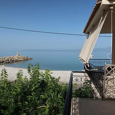 Akrogiali Beach Apartments Ακρογιάλι