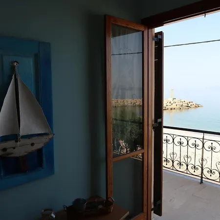 Akrogiali Beach Apartments *