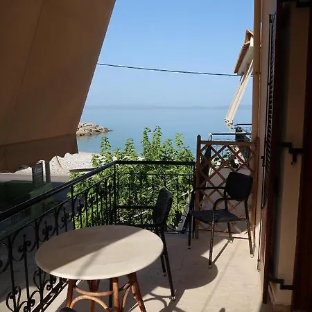 Akrogiali Beach Apartments Διαμέρισμα *