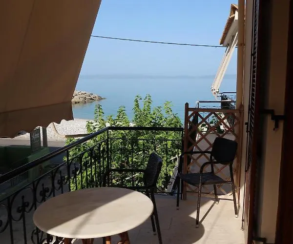 Akrogiali Beach Apartments Apartment *