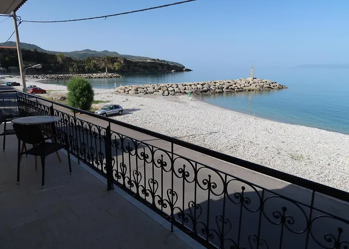 Akrogiali Beach Apartments Akrogiali