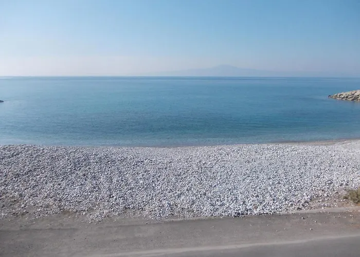 Akrogiali Beach Apartments * Akrogiali